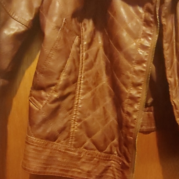 Guess Jacket - Picture 3 of 4